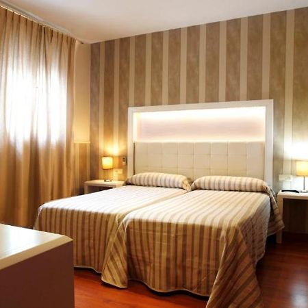 Hostal Paris Сан Фернандо Стая снимка