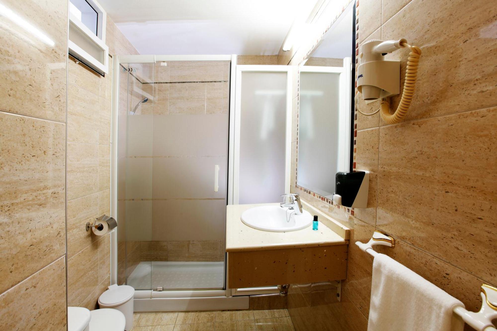 Hostal Paris Сан Фернандо Екстериор снимка