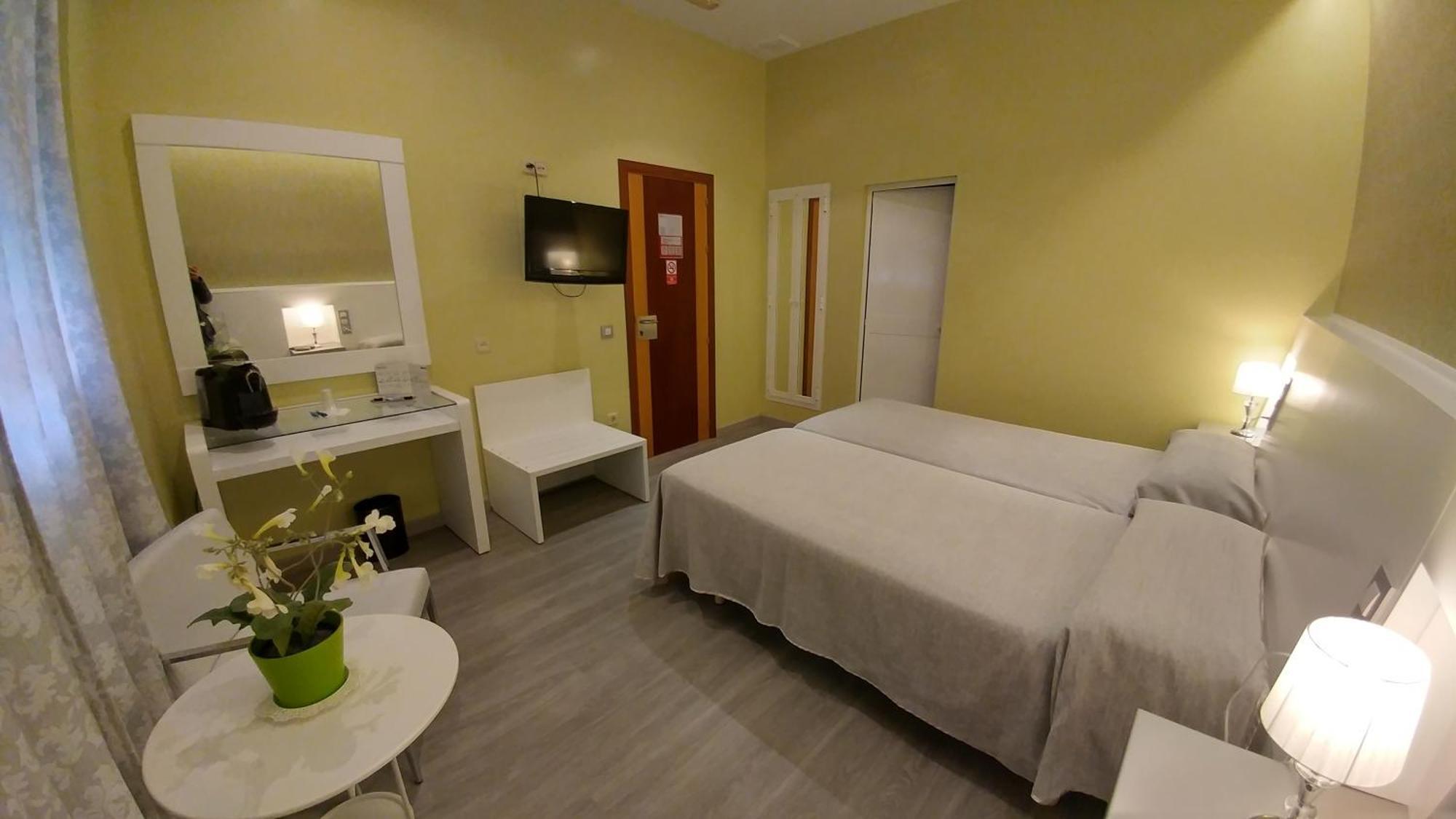 Hostal Paris Сан Фернандо Екстериор снимка