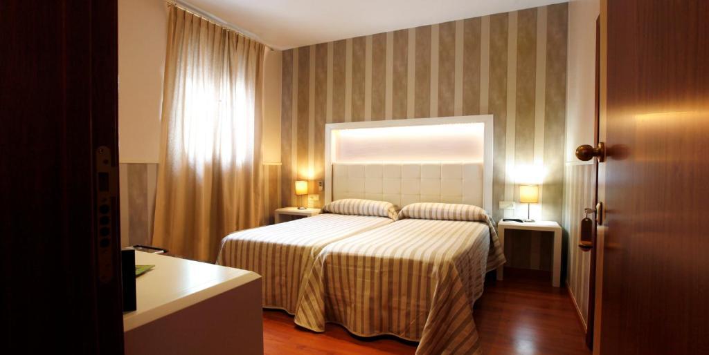 Hostal Paris Сан Фернандо Стая снимка