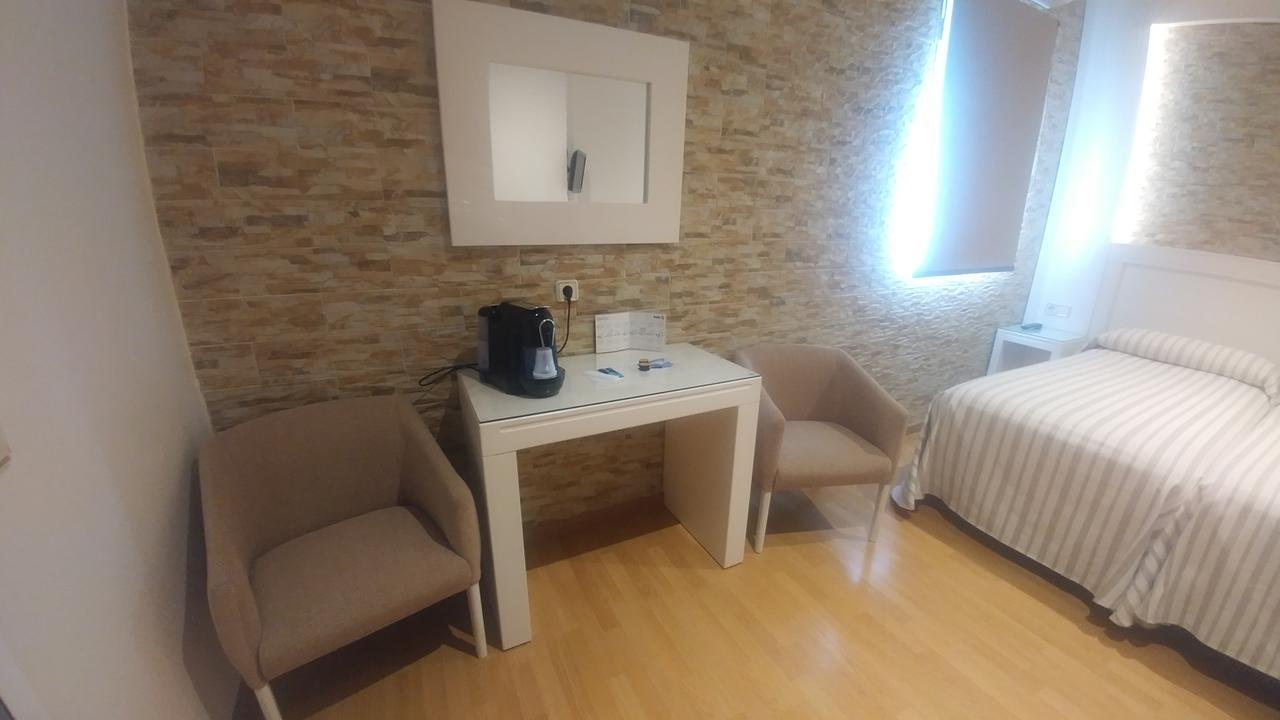 Hostal Paris Сан Фернандо Екстериор снимка