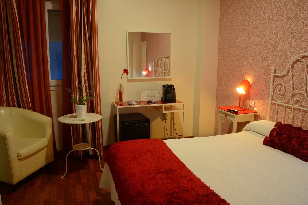 Hostal Paris Сан Фернандо Екстериор снимка